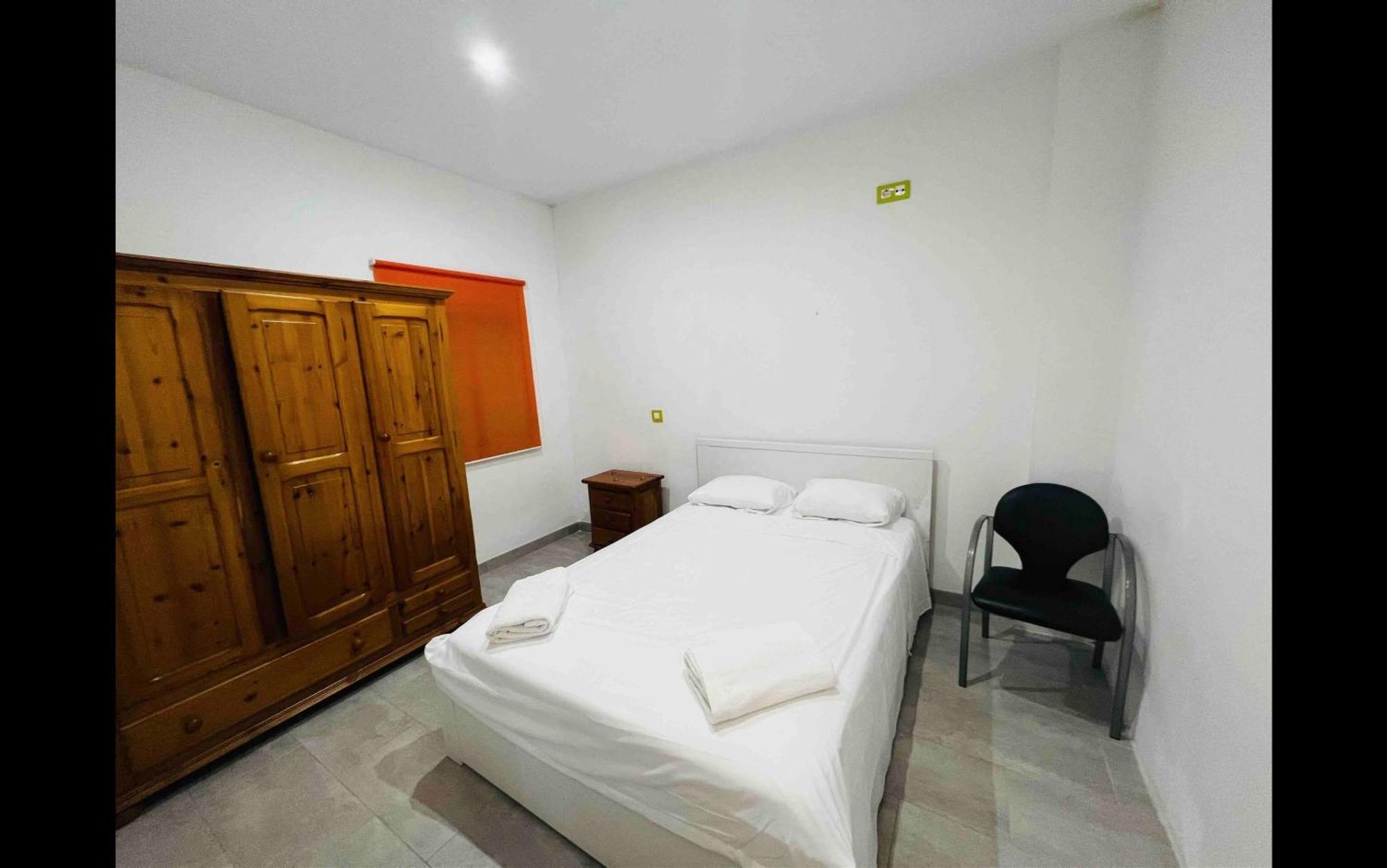 Habitacion Comoda Sevilla Exterior foto